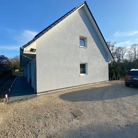 Wesloer Landstrasse 6a Fuer 4 Personen 펜션
