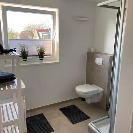 Wesloer Landstrasse 6a Fuer 4 Personen リューベック